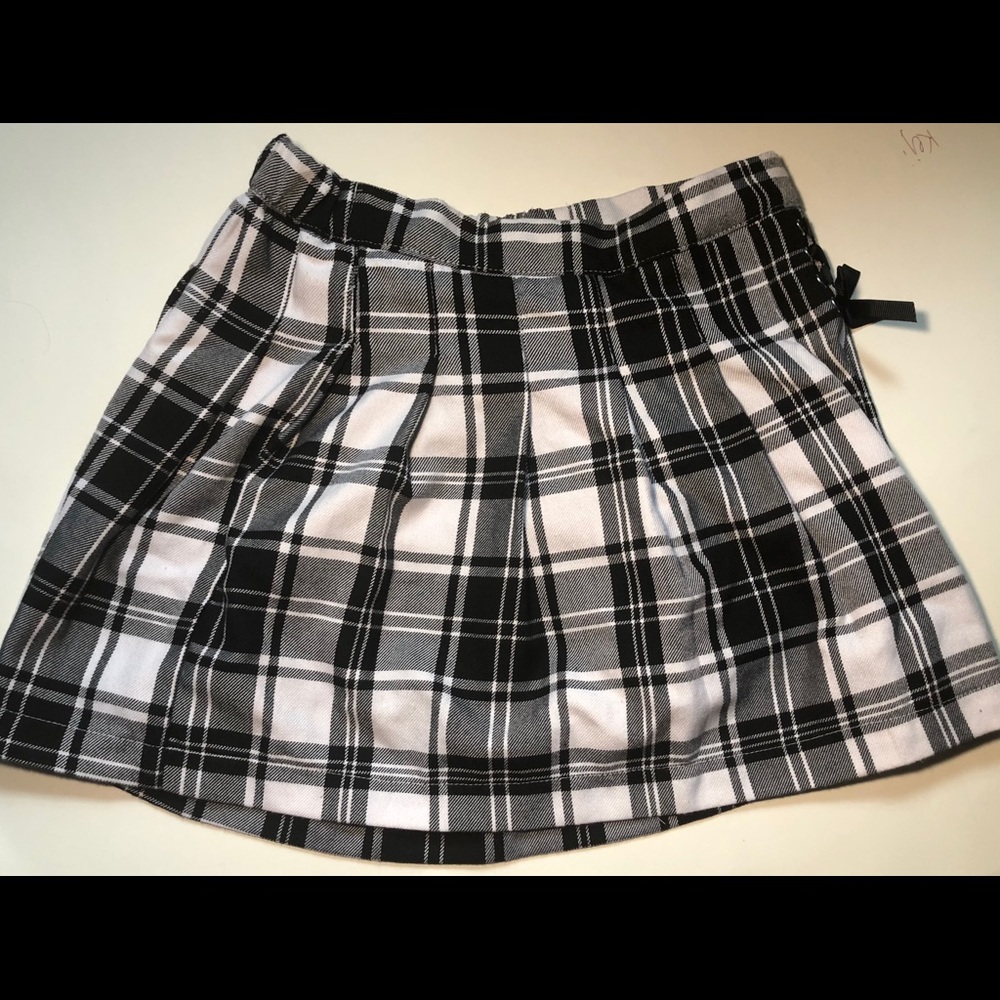 A Plaid Black and White Skirt
